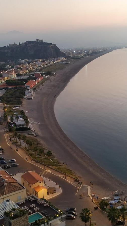 Casa Vacanze Il Nido - 4 Stelle Milazzo Kültér fotó